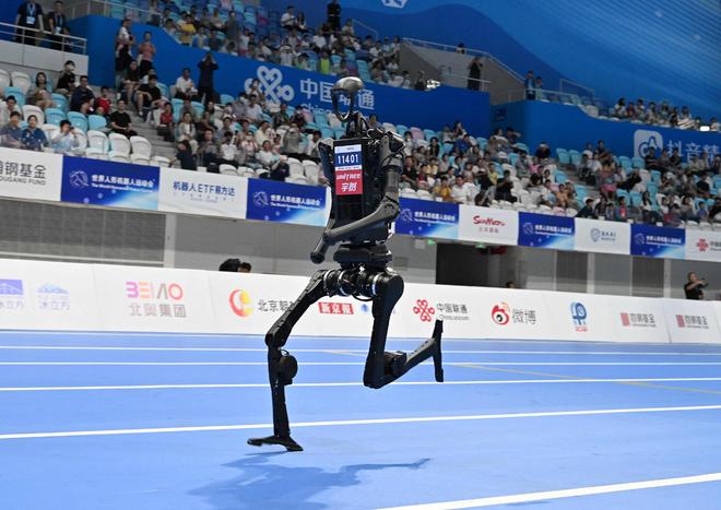 金王兴兴：用遥控追求极致速度；蔡浩宇AI游戏上架2719元｜极客早知道PG麻将胡